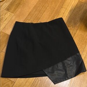 Alice + Olivia Black Asymmetrical Mini Skirt